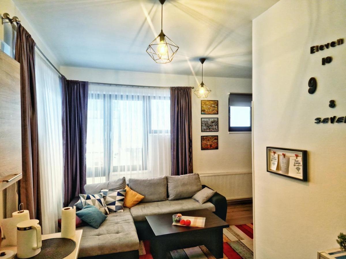 Downtown Apartment Травник Екстер'єр фото