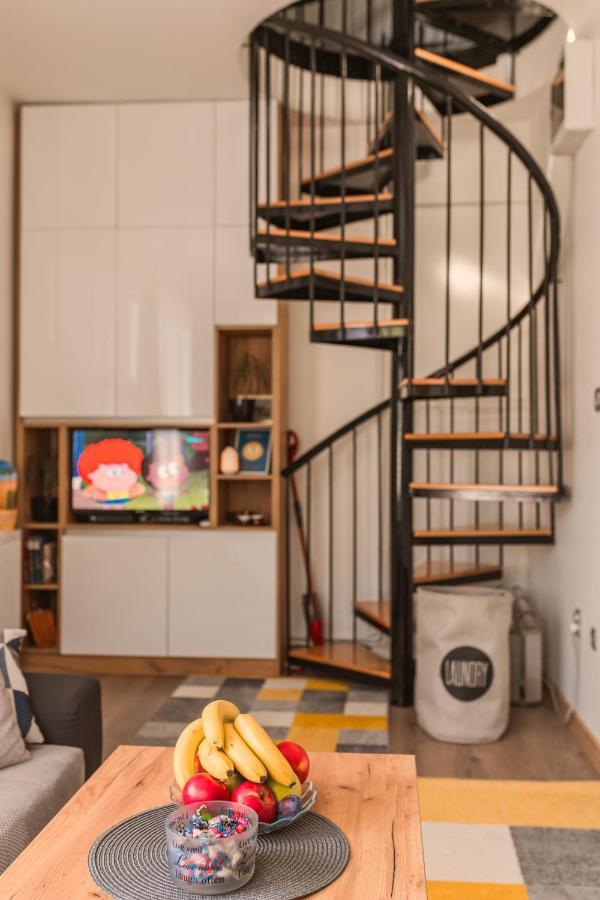 Downtown Apartment Травник Екстер'єр фото